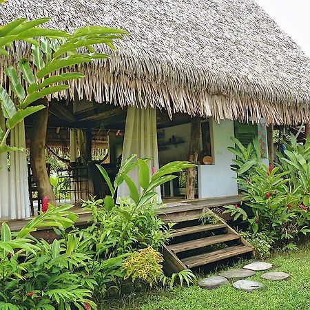Island Home Uturoa Exteriör bild